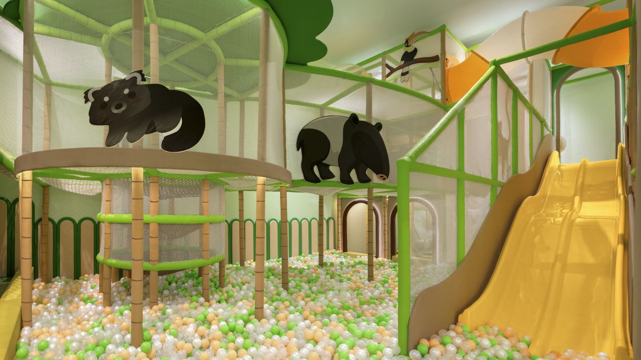 Kids' Club Activity Area